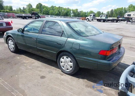 2001 Toyota Camry Le from USA, damaged, VIN 4T1BG22K91U079463